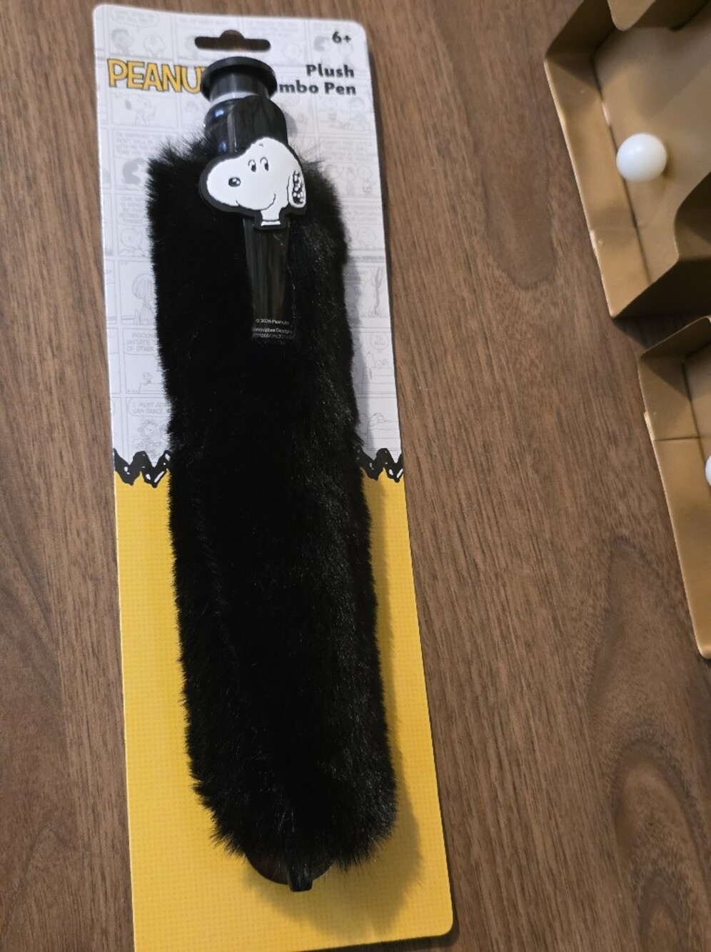 Peanuts Snoopy Jumbo Plush Pen